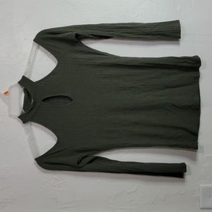 Heart & Hips Green Open Shoulder Long Sleeve Top